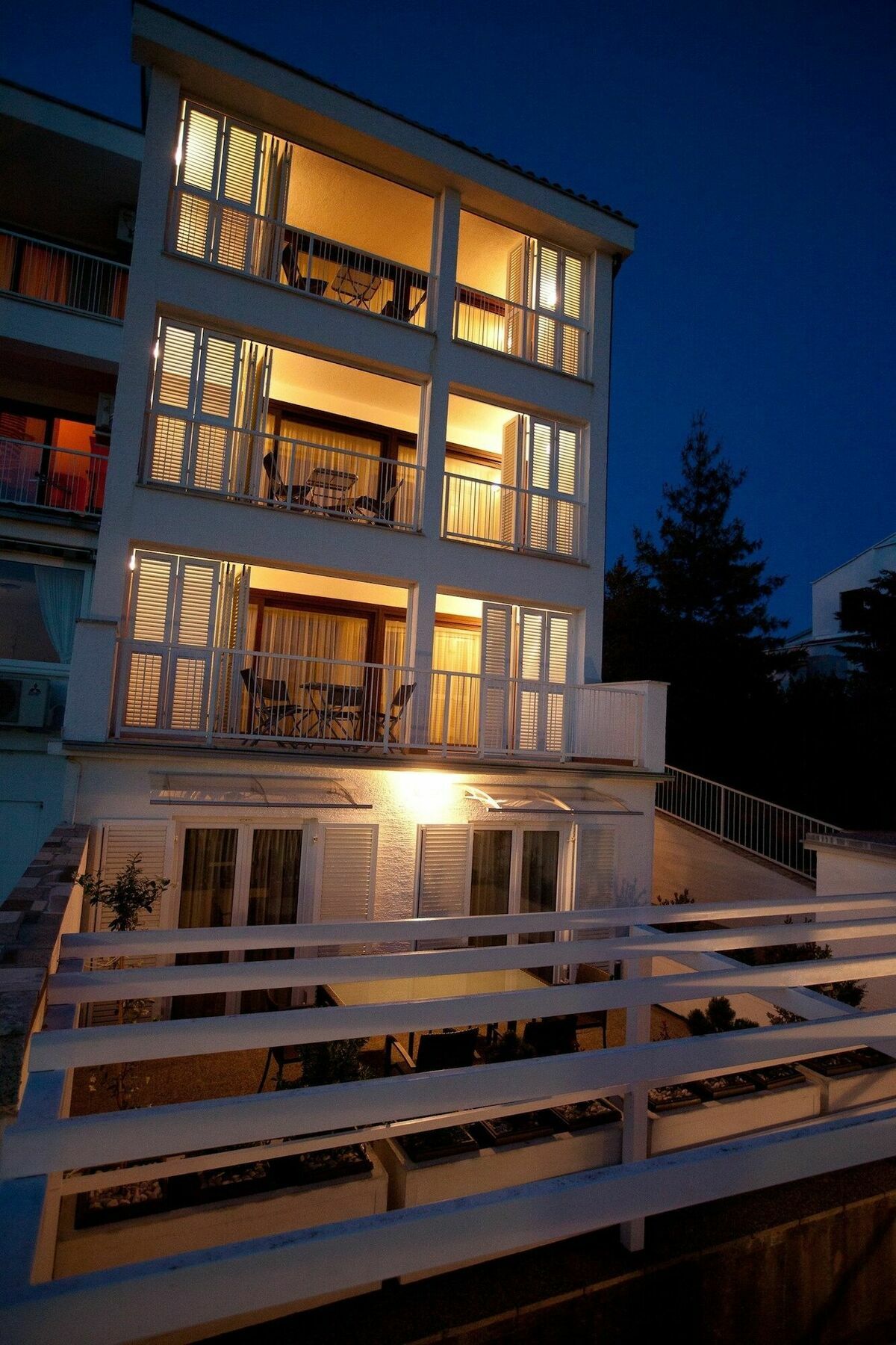 Apartments Casa Bianca Цриквениця Екстер'єр фото